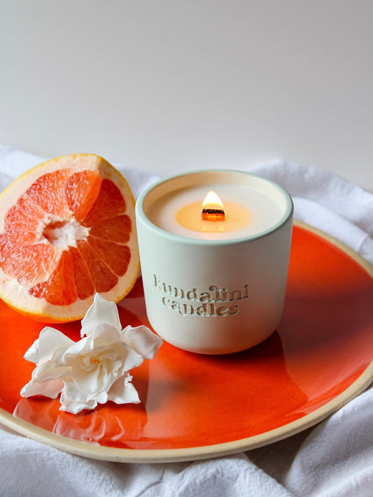 gardenia & grapefruit candle